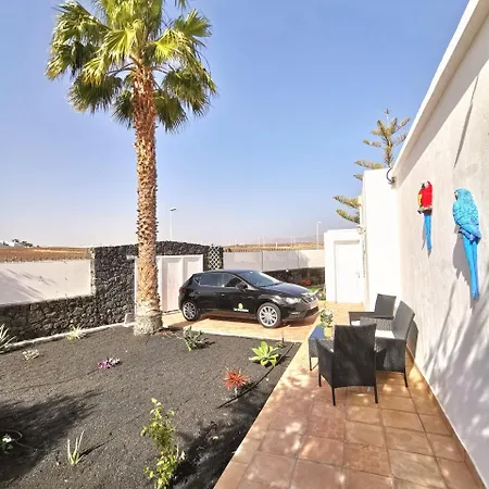 Villa Oliveira By Buenavilla Puerto del Carmen (Lanzarote)